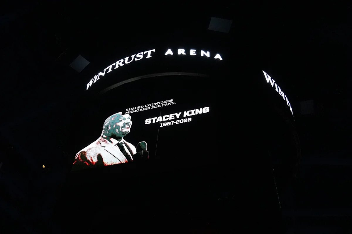 Stacey King’s cause of death revealed as tributes to Bulls icon continue Stacey King’s cause of death revealed as tributes to Bulls icon continue