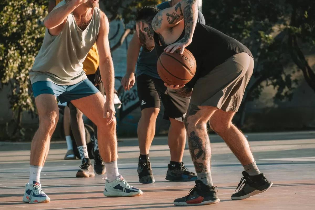 How Dehydration Affects Stamina, Focus, and Performance in Basketball How Dehydration Affects Stamina, Focus, and Performance in Basketball