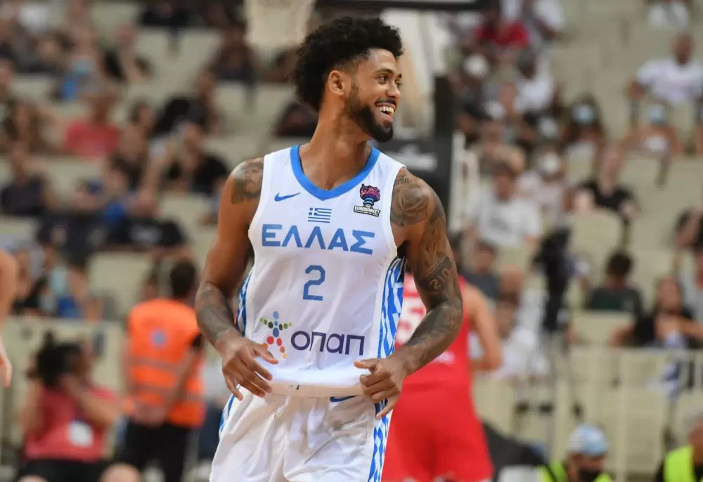 Tyler Dorsey praises Giannis Antetokounmpo’ free throws Tyler Dorsey praises Giannis Antetokounmpo’ free throws