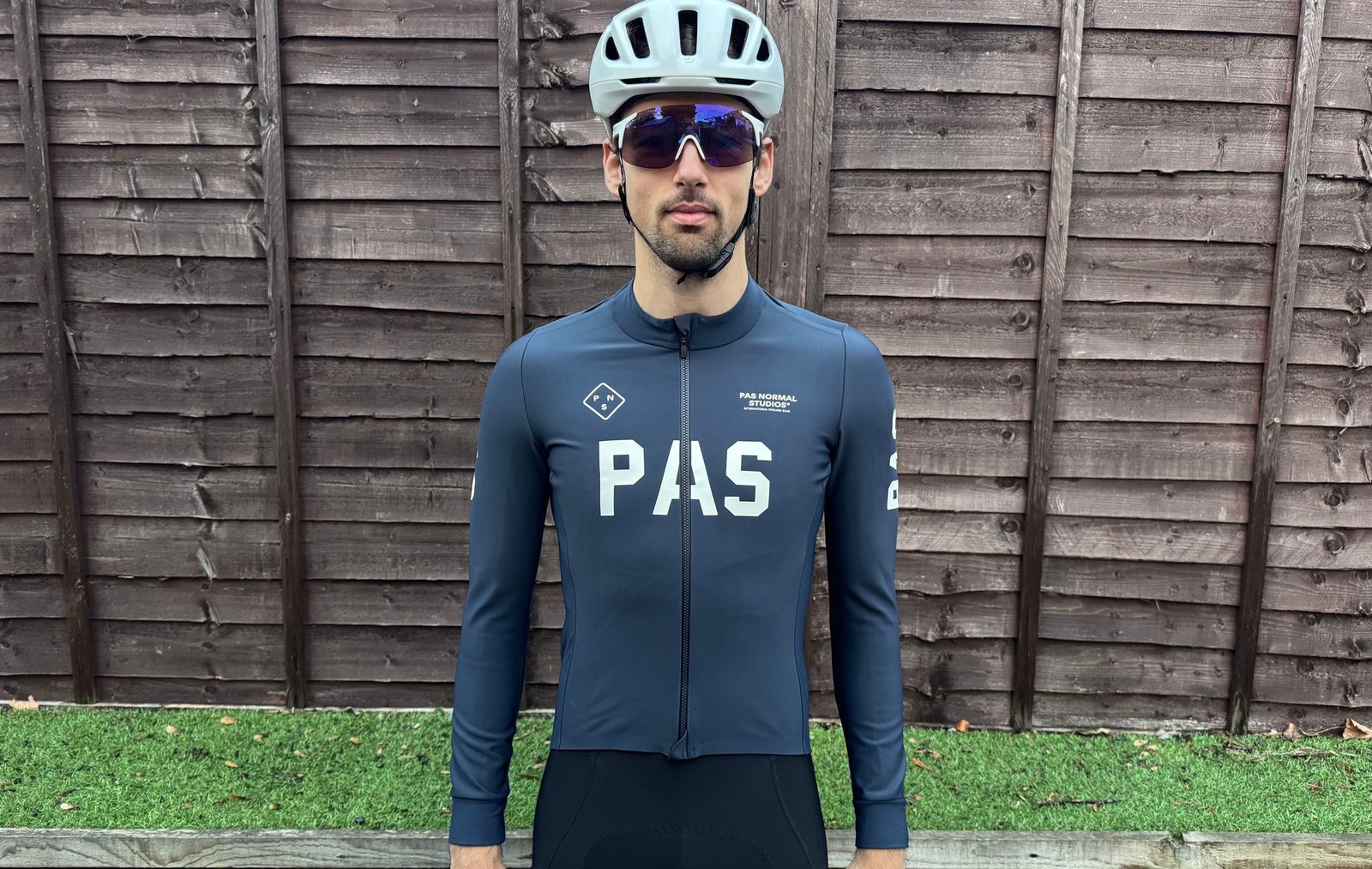 Pas Normal Studios Mechanism Thermal Jersey Review: part jacket, part jersey and a brilliant cold-weather garment Pas Normal Studios Mechanism Thermal Jersey Review: part jacket, part jersey and a brilliant cold-weather garment