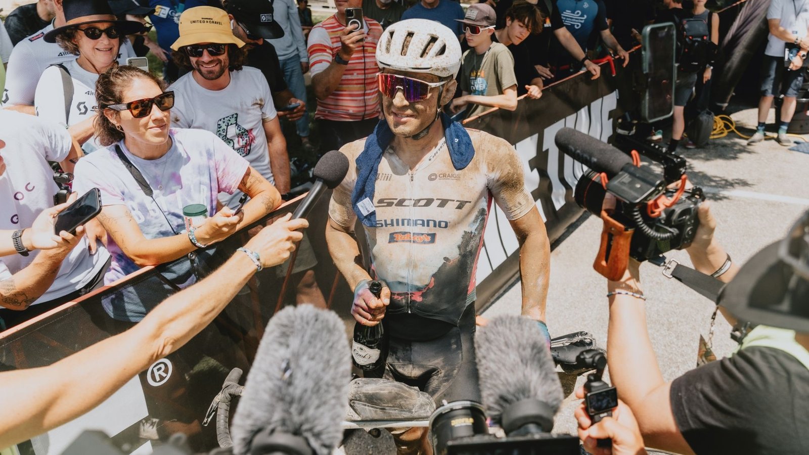 Unbound Gravel 2026 startlists: From Cam Jones and Taylor Phinney to Romain Bardet and Lucas Pöstlberger – here’s who’s racing Unbound Gravel 2026 startlists: From Cam Jones and Taylor Phinney to Romain Bardet and Lucas Pöstlberger – here’s who’s racing