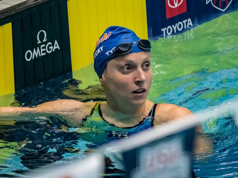 Katie Ledecky Holds off Claire Weinstein 400 Free Katie Ledecky Holds off Claire Weinstein 400 Free
