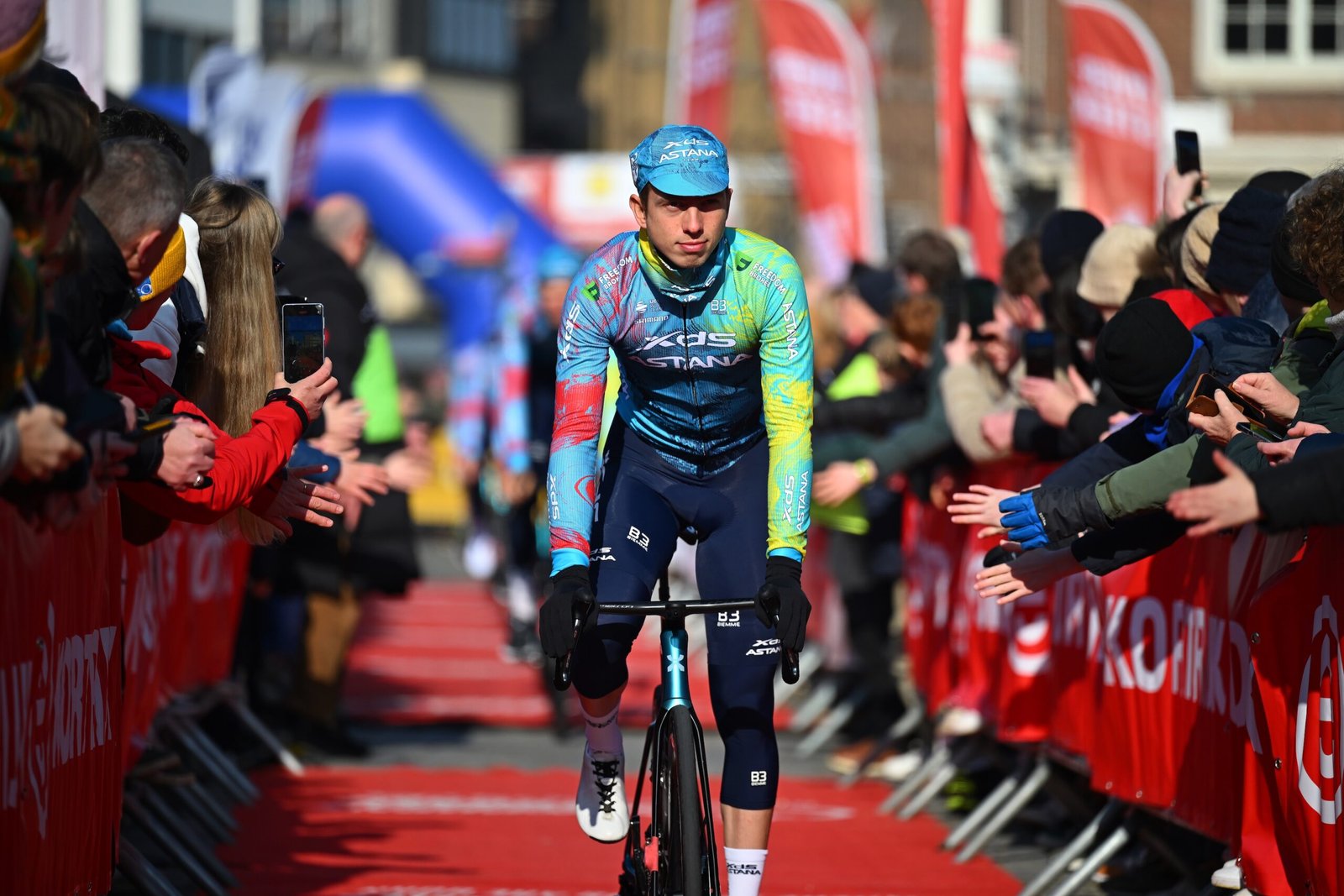 ‘I can’t compete any more’: 27-year-old Dutch pro cyclist to retire early due to increasing level in peloton