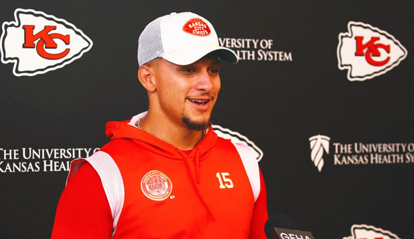 Patrick Mahomes leaving Olympic flag football ‘to the younger guys’ Patrick Mahomes leaving Olympic flag football ‘to the younger guys’