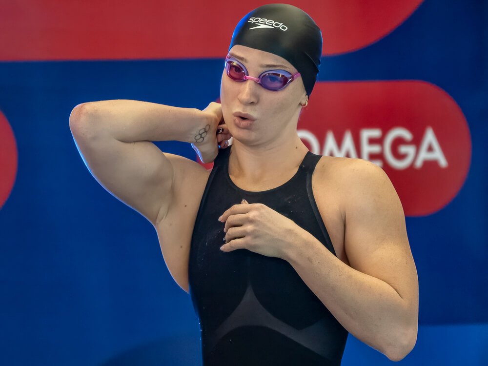 Mollie O’Callaghan Blasts World Record in 200 Freestyle