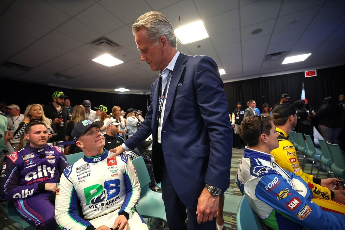NASCAR charter teams would get extra .5M if 23XI, FRM denied injunction