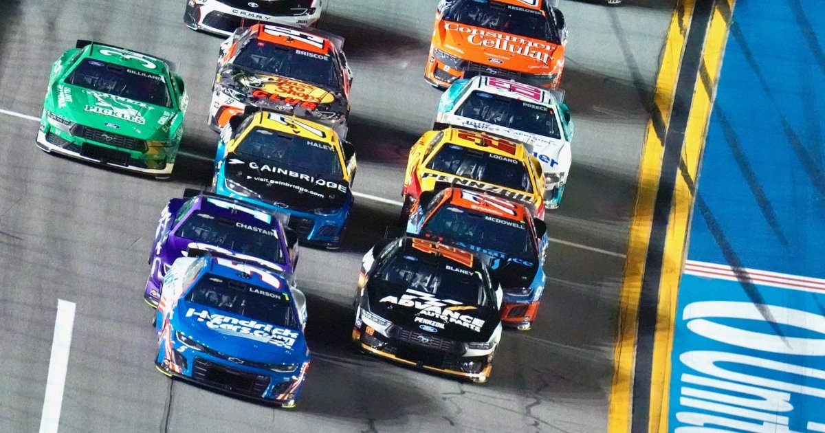 Ryan Blaney wins Coke Zero 400 in four-wide photo finish after epic final lap at Daytona