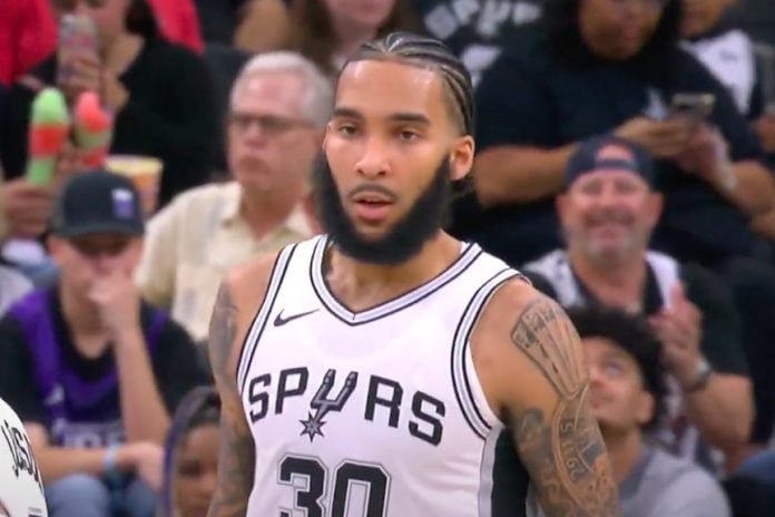 Spurs fully guarantee Julian Champagnie’s salary Spurs fully guarantee Julian Champagnie’s salary