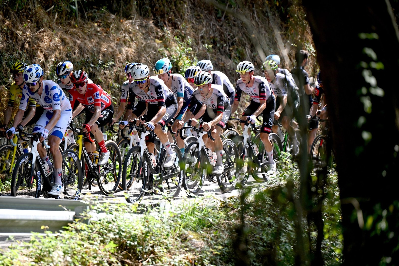 Jonas Vingegaard fighting all the way, Angliru brings out the best and UAE Team Emirates’ crazy strength in depth – five things we learned from week two of the Vuelta a España