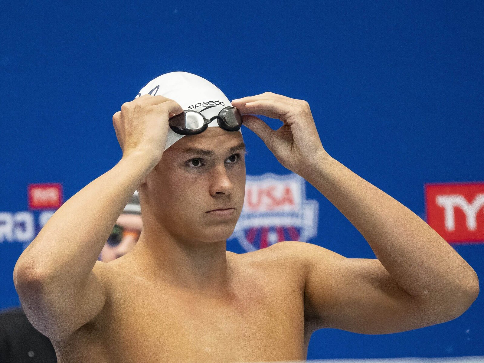 Ryan Erisman Leads in 200 Free Ryan Erisman Leads in 200 Free