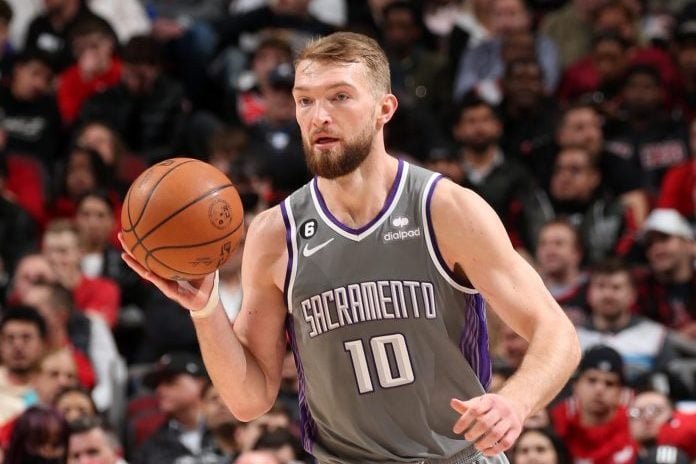 Domantas Sabonis reflects on Jonas Valanciunas’ departure Domantas Sabonis reflects on Jonas Valanciunas’ departure