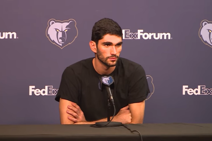 Santi Aldama, Grizzlies agree to 3-year deal Santi Aldama, Grizzlies agree to 3-year deal
