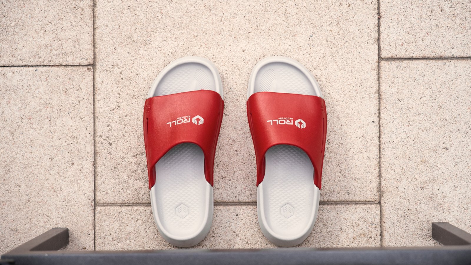 I now wear these every day — Roll Recovery’s Superplush recovery slides reviewed I now wear these every day — Roll Recovery’s Superplush recovery slides reviewed