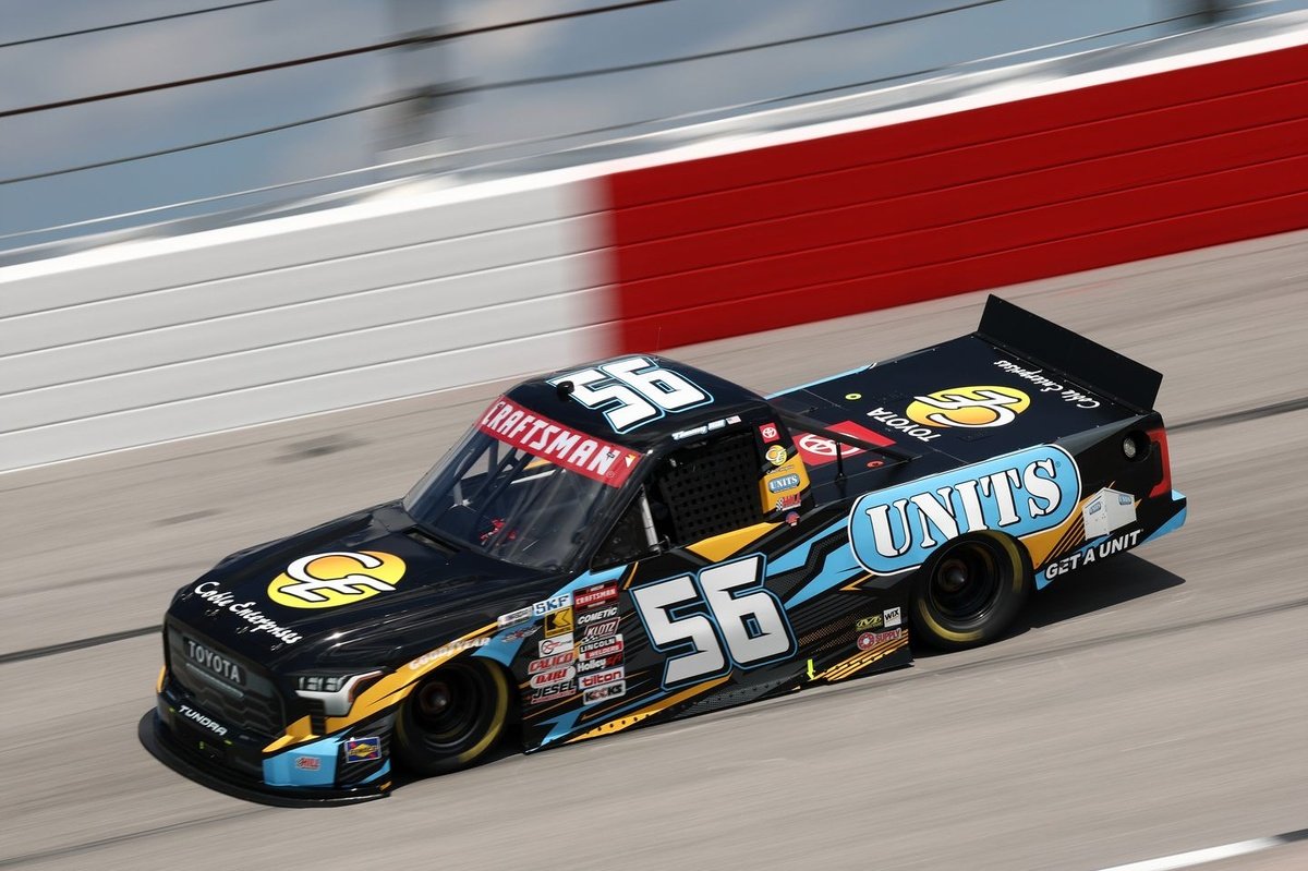 Underdog NASCAR driver Timmy Hill earns top ten finish with just two employees Underdog NASCAR driver Timmy Hill earns top ten finish with just two employees