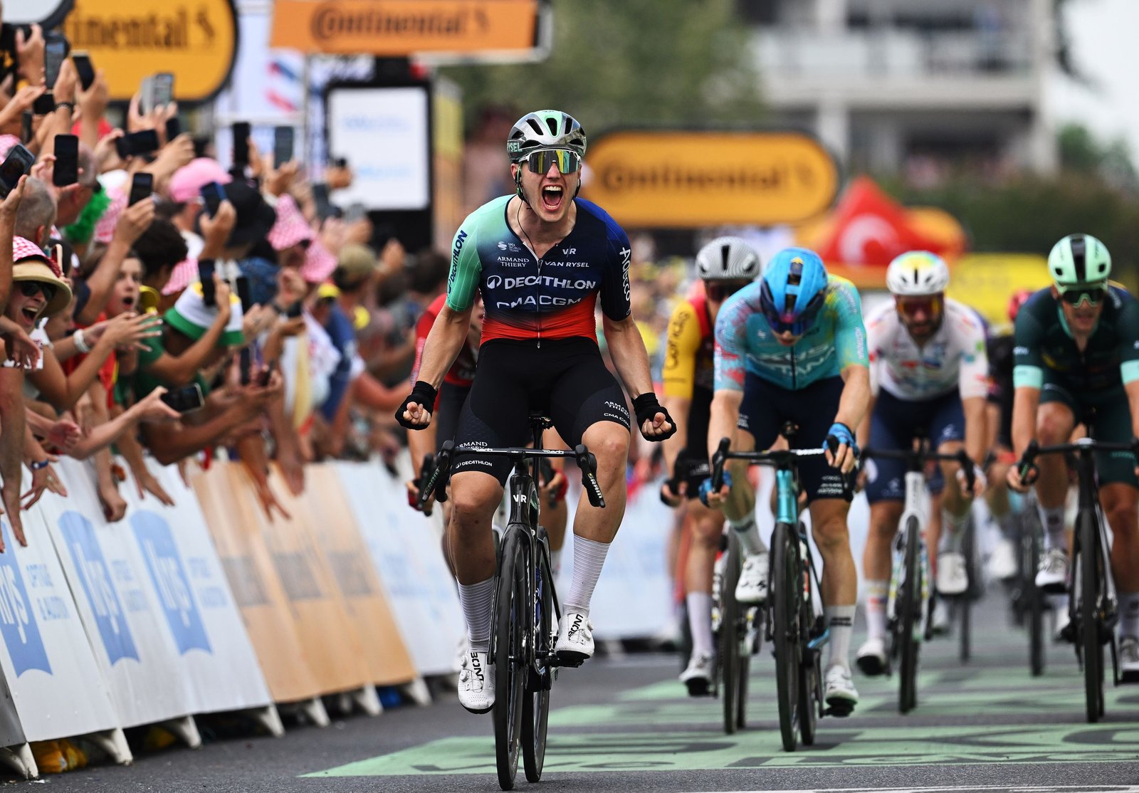 ‘When I saw the line I just went as hard as I could – Olav Kooij wins first bunch sprint of 2026 Tour de France on stage five ‘When I saw the line I just went as hard as I could – Olav Kooij wins first bunch sprint of 2026 Tour de France on stage five