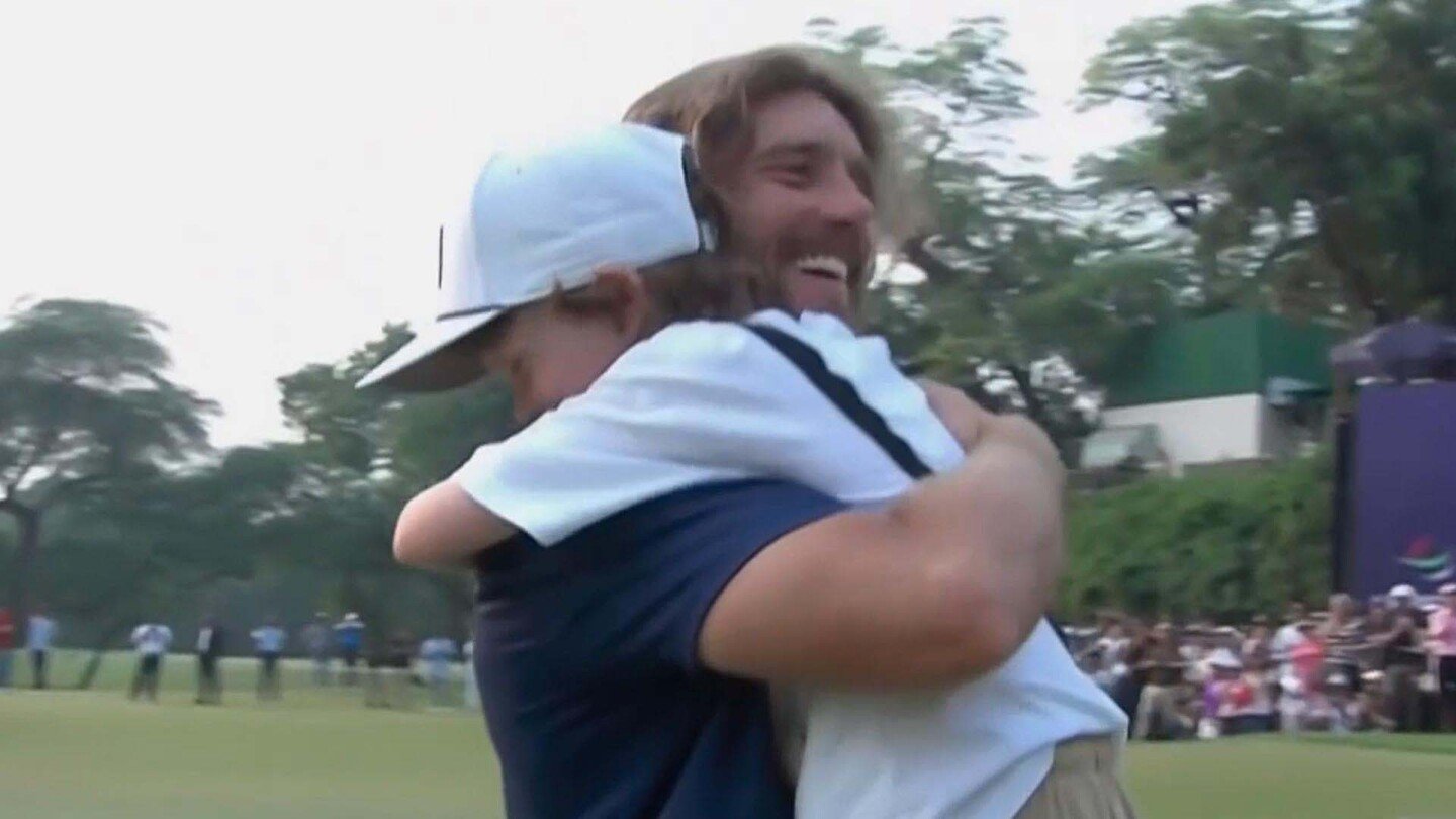 Tommy Fleetwood wins DP World India 2025, shares moment with son Frankie