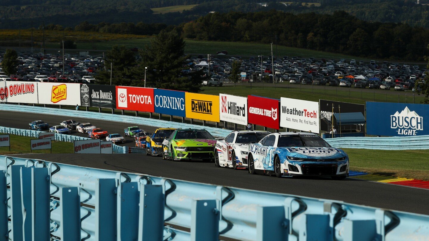 NASCAR Saturday schedule at Watkins Glen International NASCAR Saturday schedule at Watkins Glen International