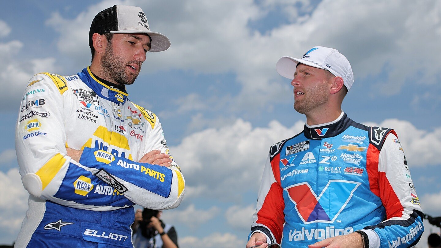 Race for NASCAR Cup regular season title heats up at Iowa Speedway Race for NASCAR Cup regular season title heats up at Iowa Speedway