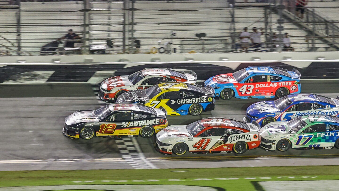 Last-lap drama leaves some drivers wondering what could have been at Daytona Last-lap drama leaves some drivers wondering what could have been at Daytona