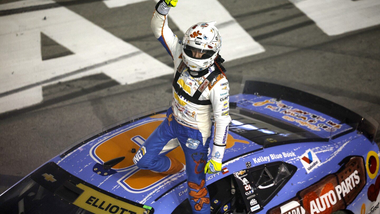 Chase Elliott’s Atlanta victory celebration was emphatic and enlightening Chase Elliott’s Atlanta victory celebration was emphatic and enlightening
