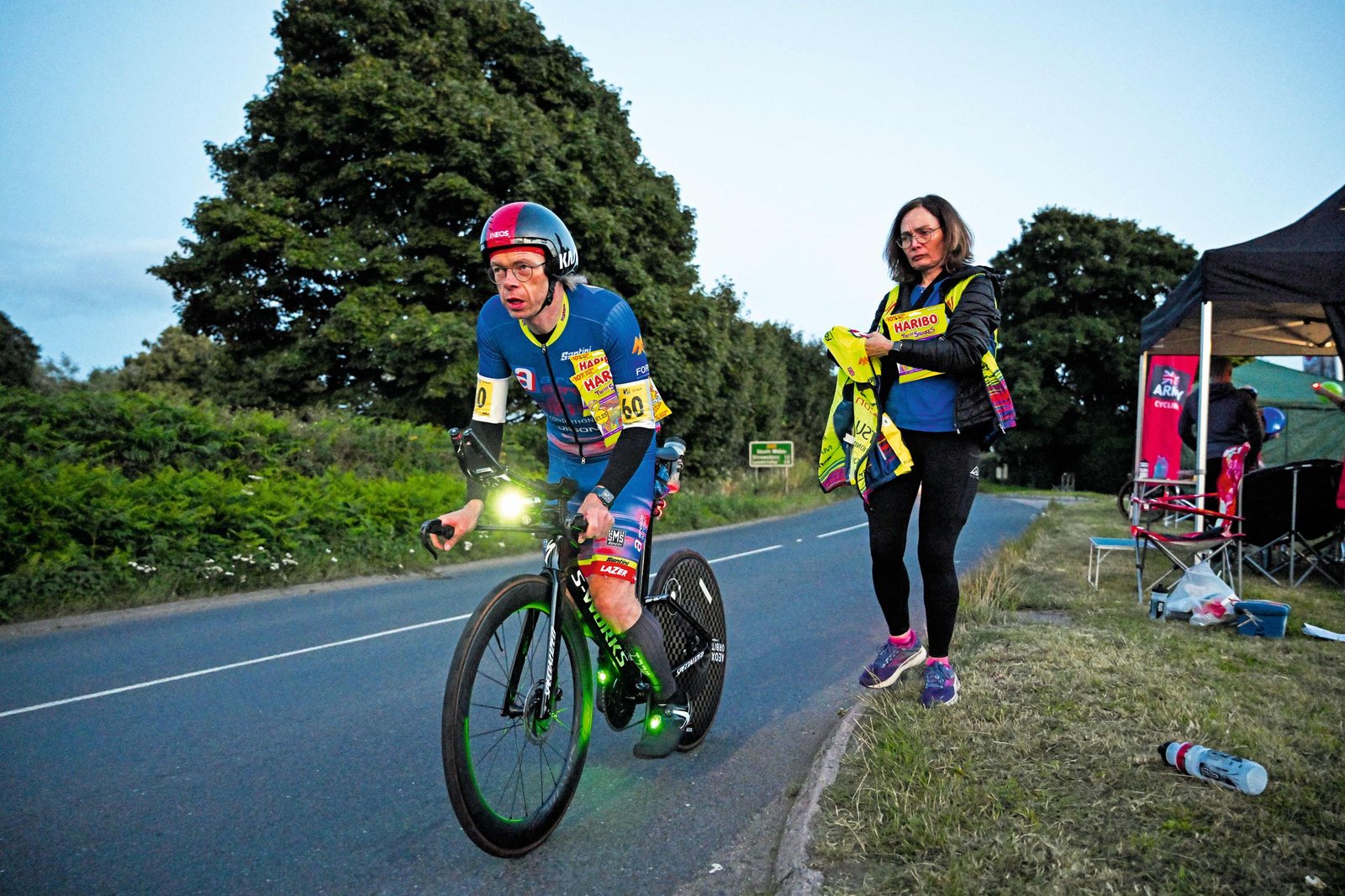 ‘Even dropping dead on the spot would have seemed overly aggressive on my part’ – Dr Hutch on the trials and tribulations of ultra cycling ‘Even dropping dead on the spot would have seemed overly aggressive on my part’ – Dr Hutch on the trials and tribulations of ultra cycling