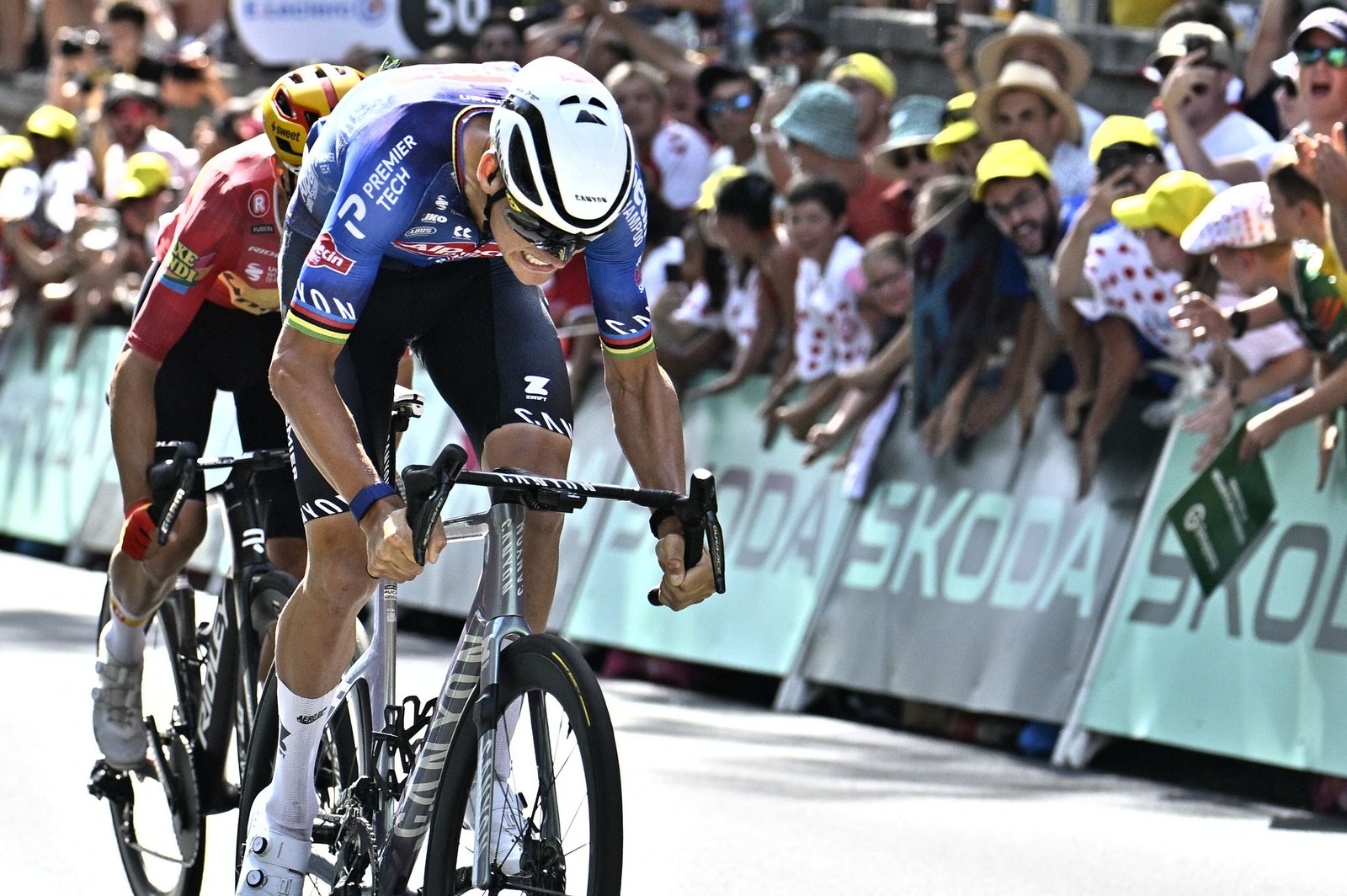 ‘Keep working, keep believing in it’ – Mathieu van der Poel refuses to panic and gets Tour de France stage win on scorching day ‘Keep working, keep believing in it’ – Mathieu van der Poel refuses to panic and gets Tour de France stage win on scorching day